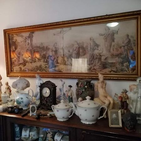 Fonagy Es Walter Vendeg- Es Borhaz Bed and Breakfast Vác Eksteriør billede