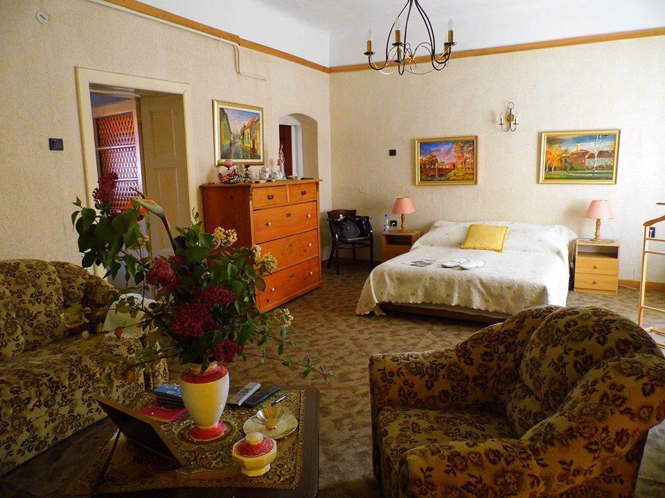 Fonagy Es Walter Vendeg- Es Borhaz Bed and Breakfast Vác Værelse billede